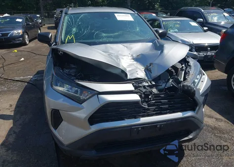 2021 Toyota Rav4 Le z USA, uszkodzony, nr VIN 2T3F1RFV1MC169137